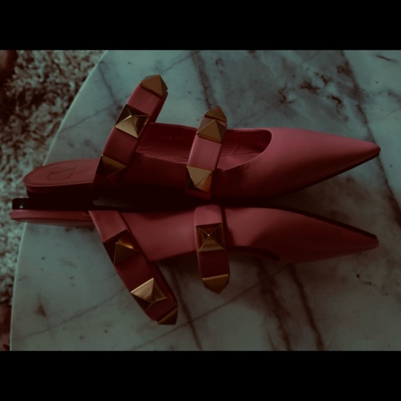 🌸Roman Stud pointed toe Mules 39.5🌸 - Picture 3 of 11